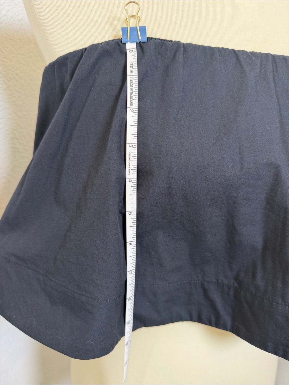 Aritzia Strapless Crop Top - Picture 3 of 8